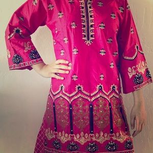 Indian pakistani kurti